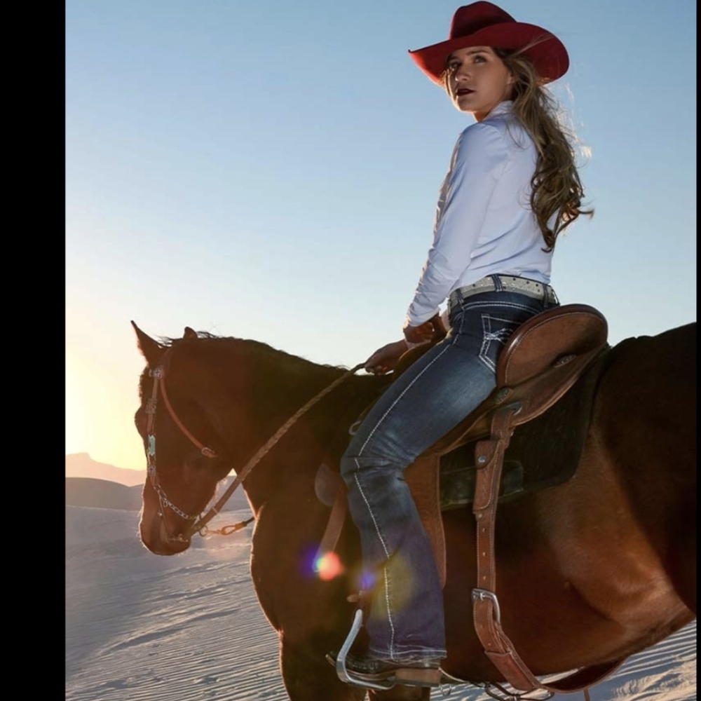 COWGIRL TUFF "Edgy" bootcut med wash rodeo jeans Style #JEDGYJ sz 26x33L EUC - Picture 8 of 16